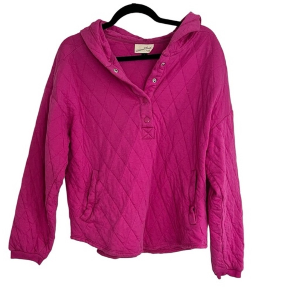 Universal Thread Quilted Pullover in Bright Fuchs… - image 1